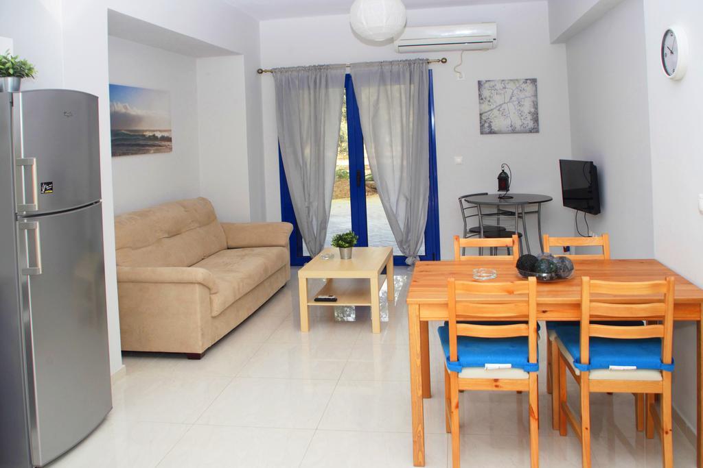 Amalfi Complex Apartment Kato Almiri Exterior photo